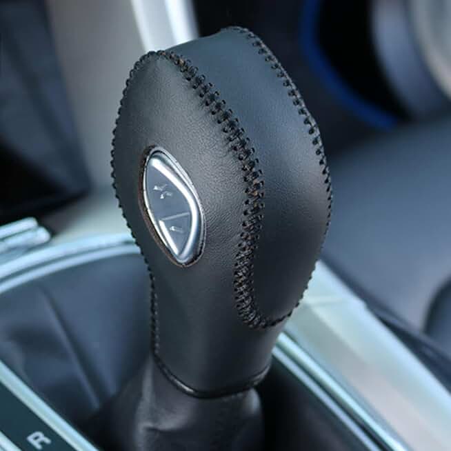 EATAKWARD PU Carbon Fiber Car Gear Shift Knob Cover Fit for Ford Focus 2012 2013 2014 2015 2016/Ford Fiesta 2014 2015 2016/Ford Fusion S/Ford Fusion SE 2013 2014 2015 2016 Gear Shift Head Cover