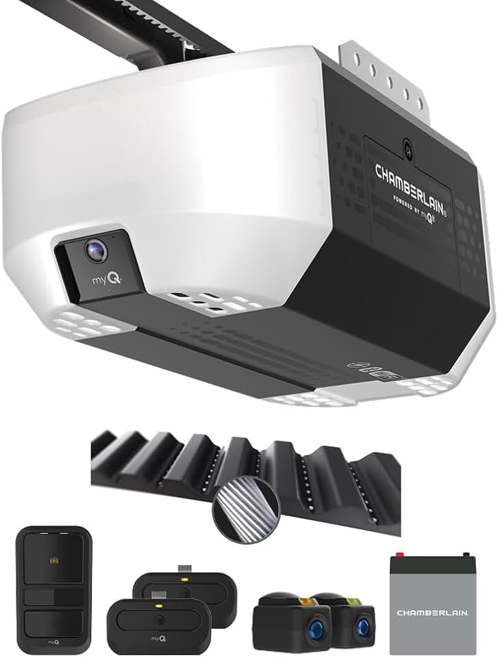 CHAMBERLAIN Chamberlain Belt Drive myQ Garage Door Opener, 3/4HP w/Fixed Camera | Ultra quiet belt drive, smart garage myQ integration, Includes: 2 remotes, wall control, battery backup &amp; safety sensors