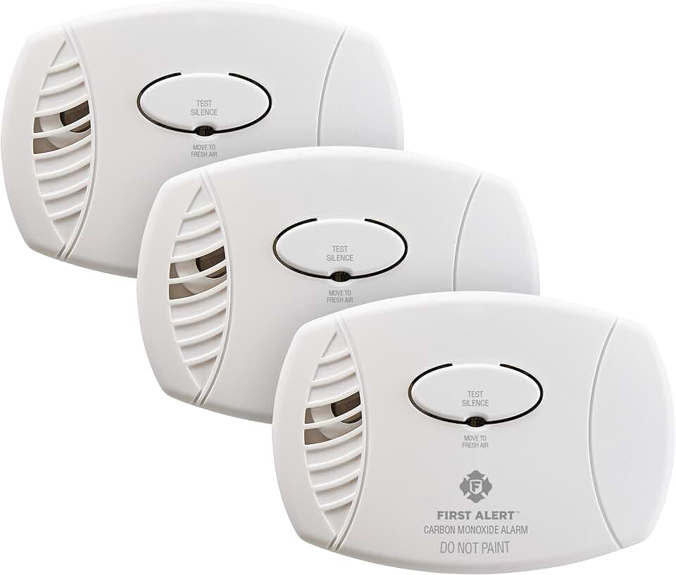 First Alert Battery Carbon Monoxide Alarm | CO400 3-Pack