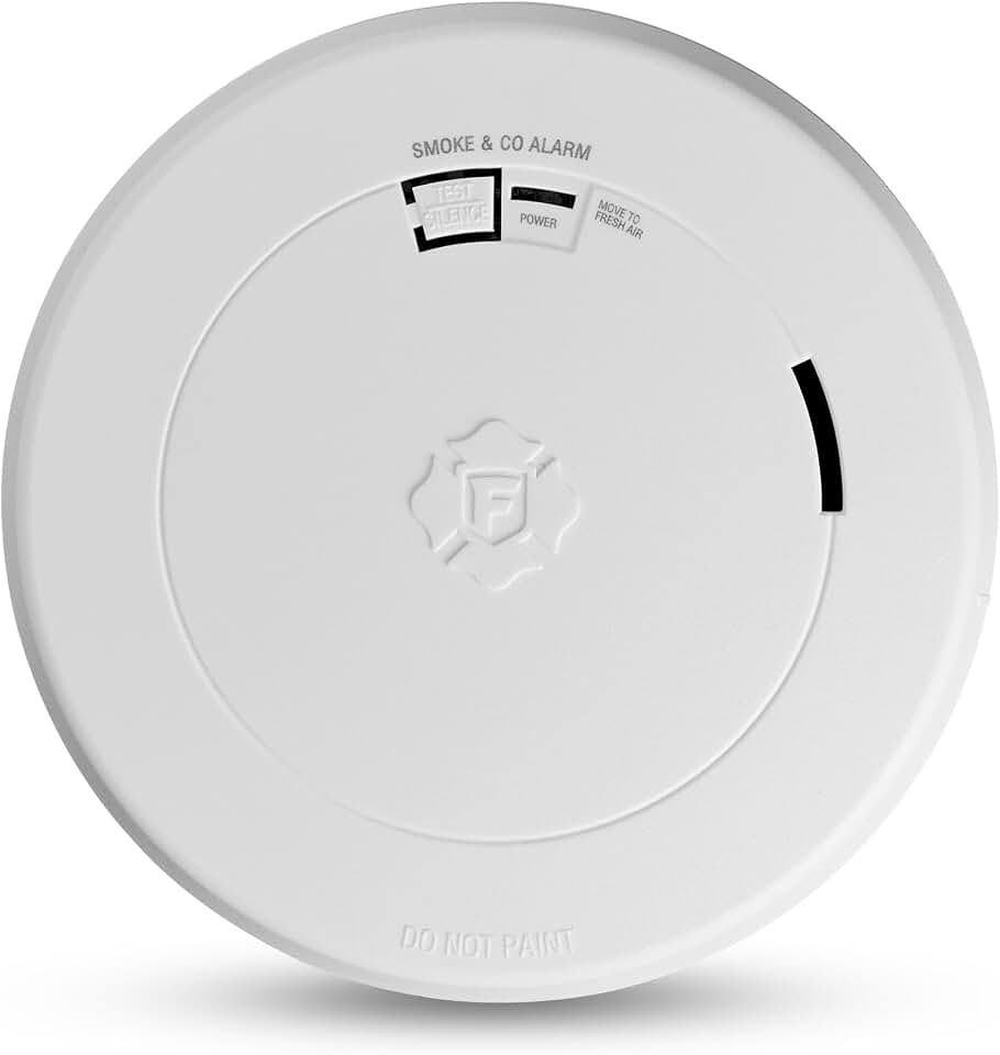 First Alert 10-Year Battery Combination Smoke &amp; Carbon Monoxide Alarm | SMCO210 Slim Profile Design, Sealed Battery